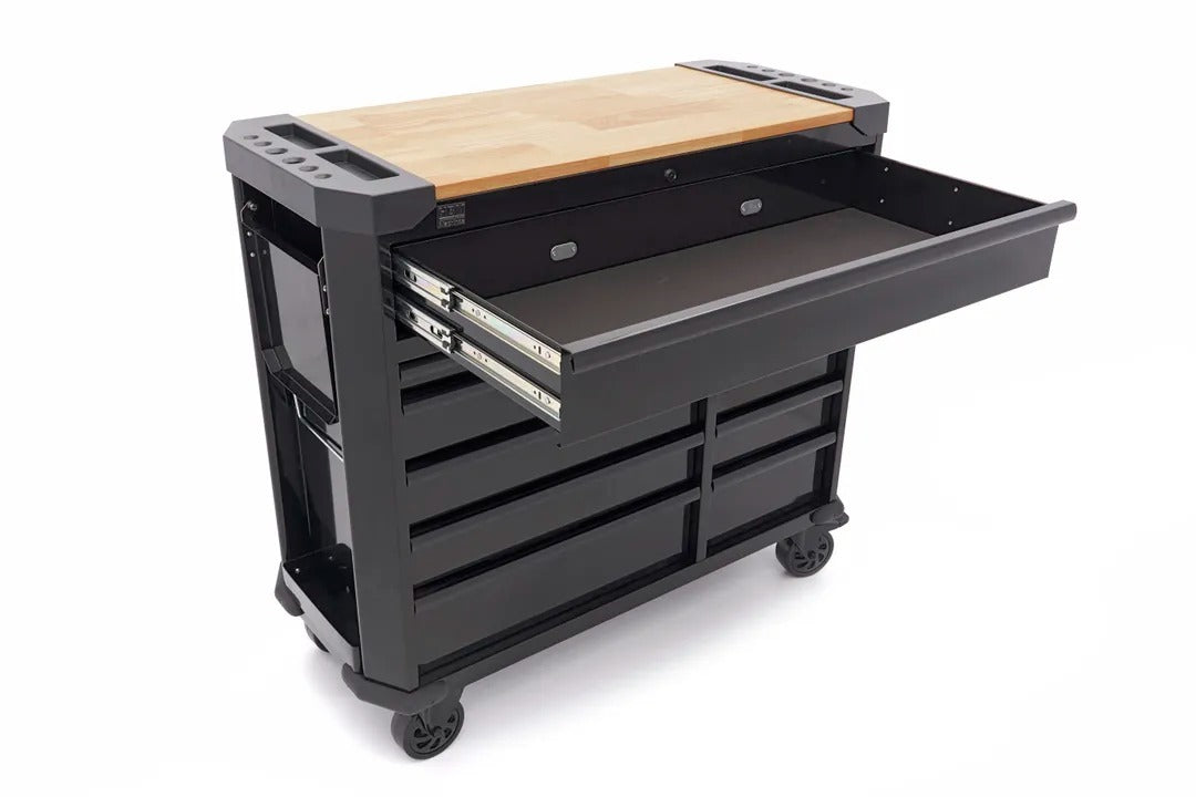 Шкаф за инструменти с 11 чекмеджета и работен плот 109 см HBM MACHINES