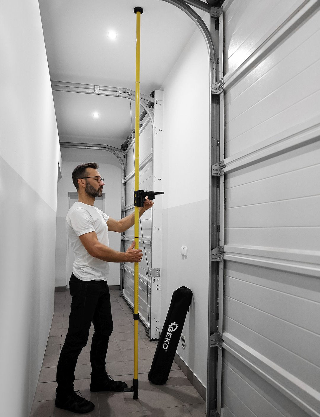 Телескопичен стълб за лазерен нивелир, разтегателен 4.2 м GEKO