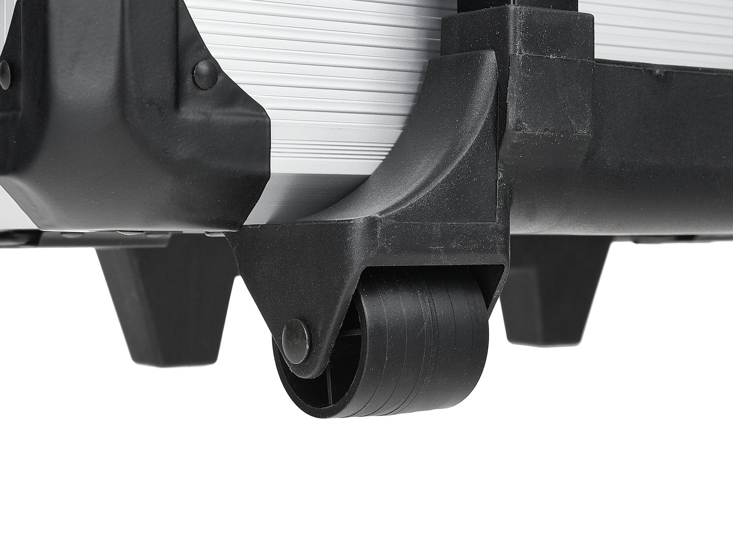 Алуминиев куфар на колелца, оборудван с 187 части