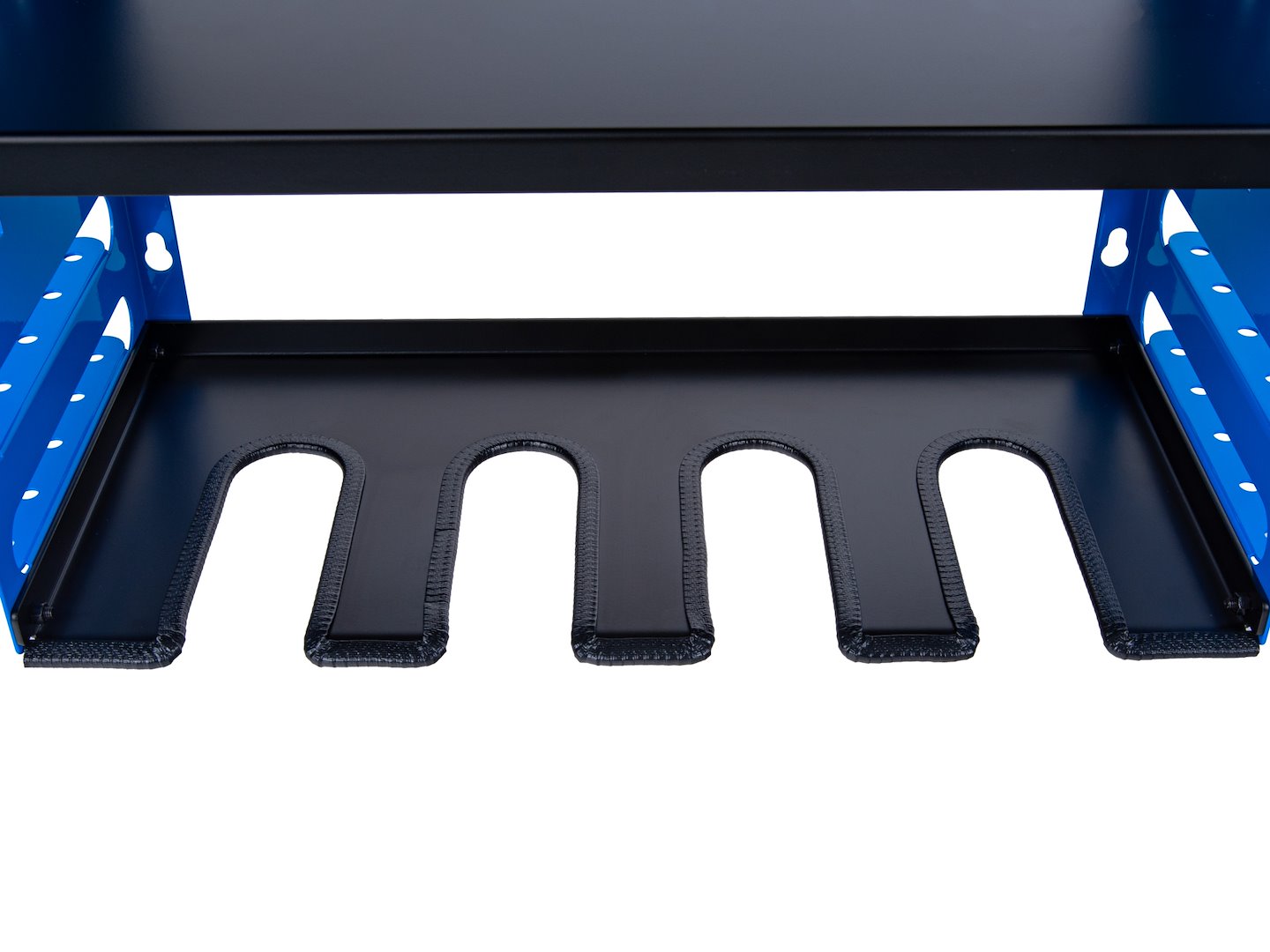 Метален рафт с държач за отвертки и електроинструменти GEKO