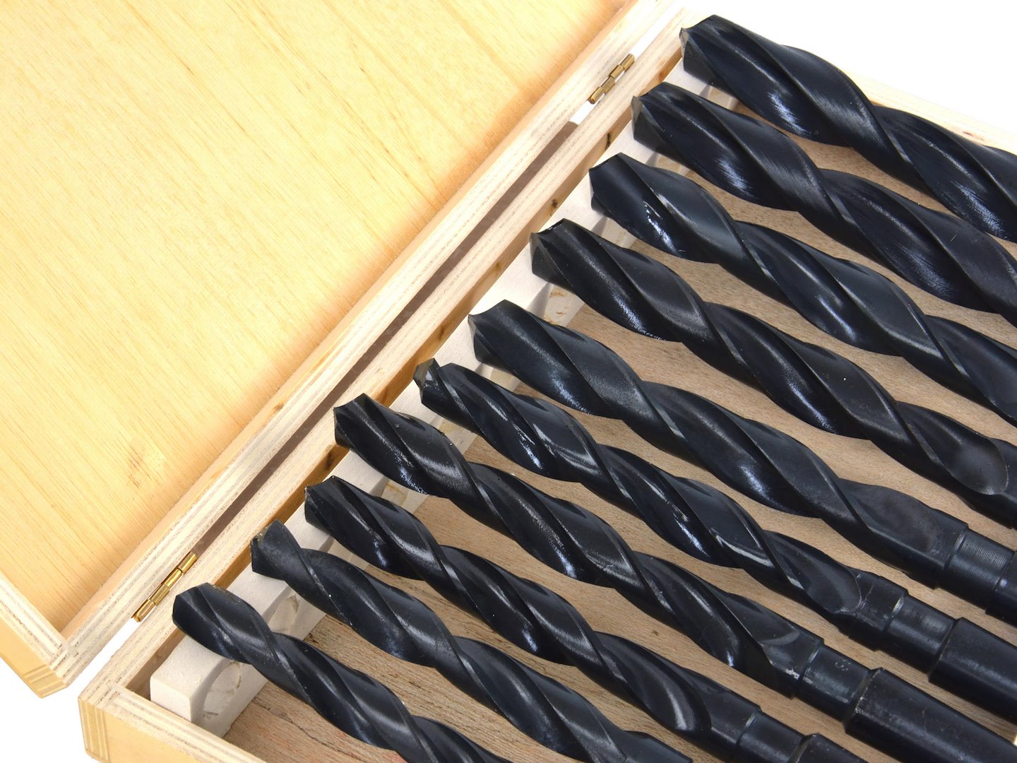 Комплект 10 морзови свредла МК2 за метал, 14,5–23 мм – HSS, конусна дръжка B16