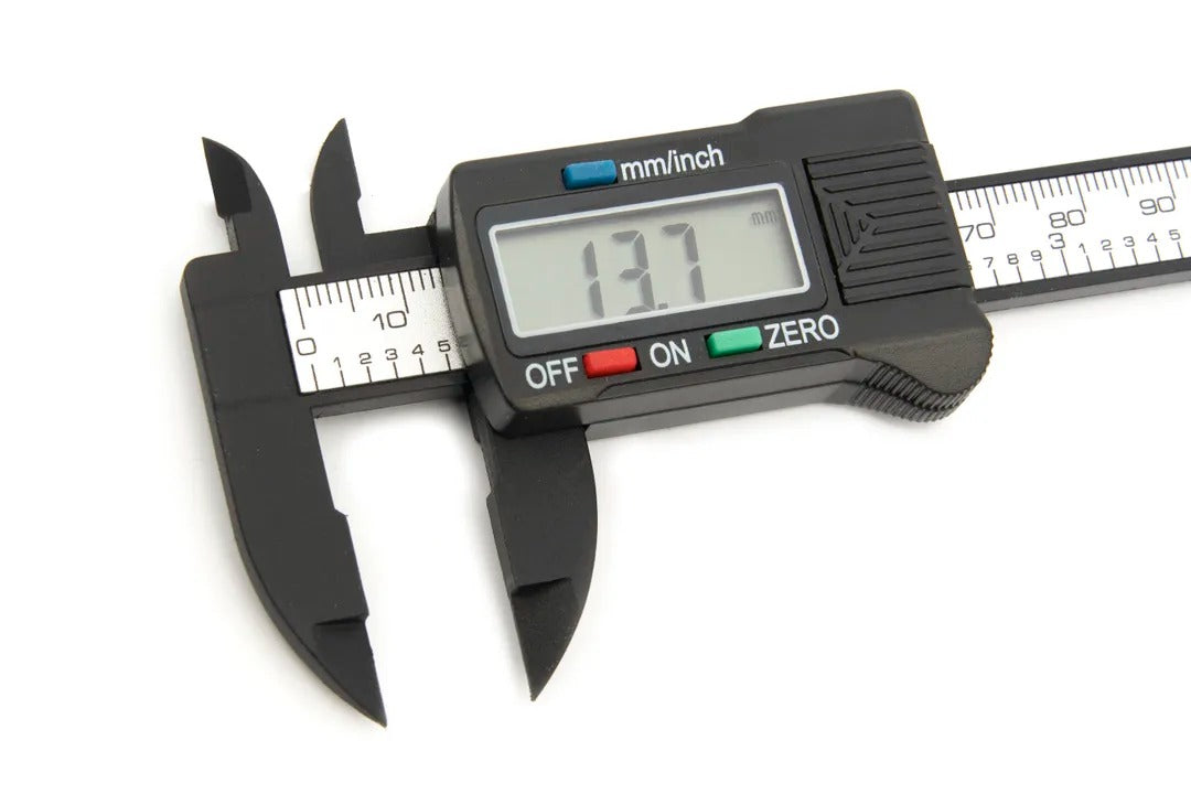 Цифров шублер 100 мм, LCD екран, прецизност 0.1 мм, преобразуване мм/инч, прецизен измервателен уред HBM Холандия