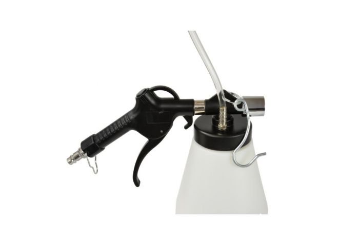 Устройство за смяна на спирачна течност с адаптери