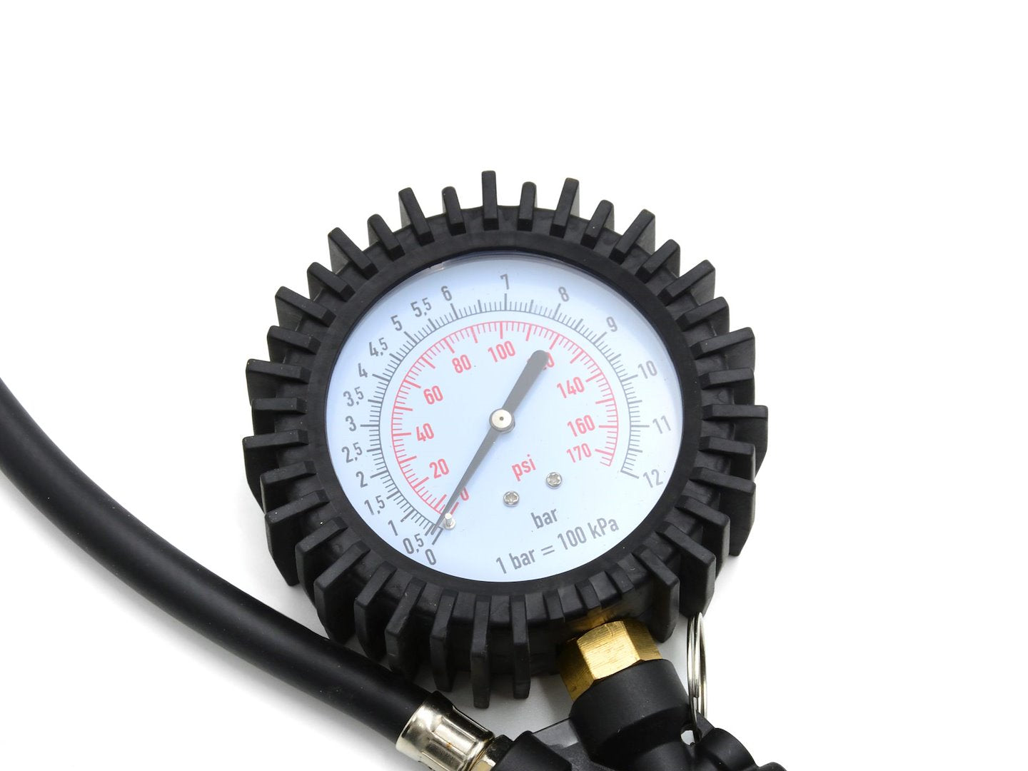 Пистолетът за помпане на гуми с манометър