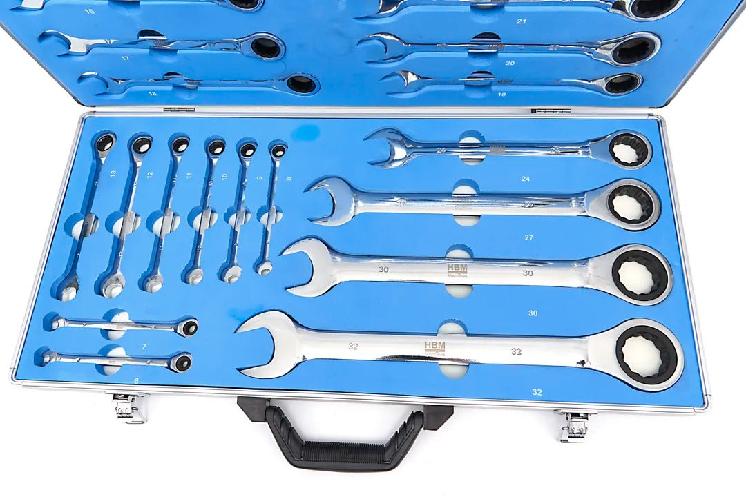 Комплект комбинирани ключове с тресчотка 6-32 мм 22 бр. HBM