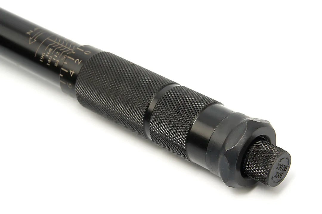 Комплект динамометричен ключ 1/2 28-210 NM 5 части вложки 1/2 17-19-21 мм удължител 1/2 HBM MACHINES