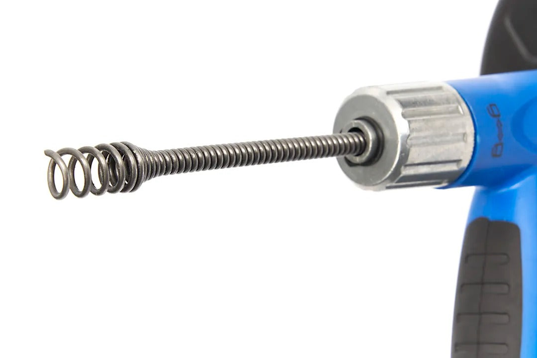 Спирала за отпушване 7.5 м, съвместима с бормашина, за тръби 30-50 мм, идеална за мивки, канали и тръби HBM Холандия