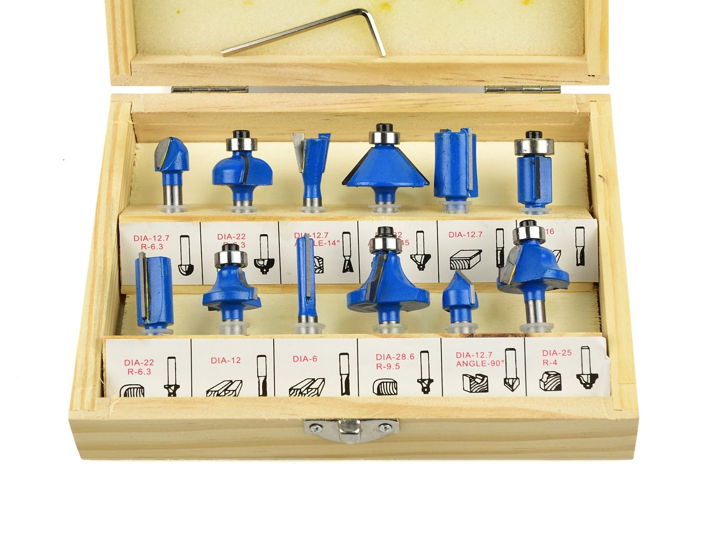 Комплект 12 фрези за дърво с диаметър 6 мм - HSS - GEKO