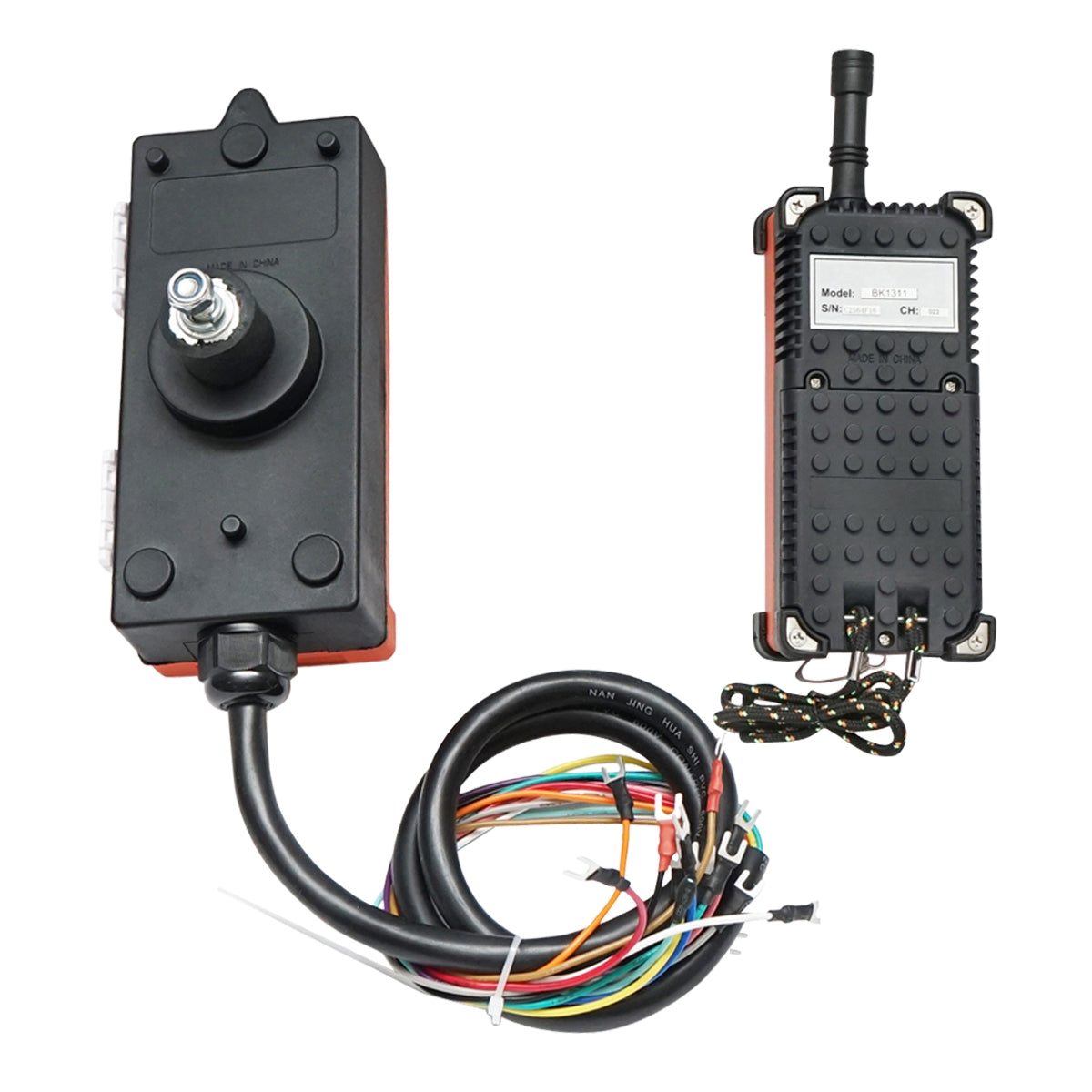 Безжично индустриално дистанционно с 6 механизма AC 220V и защита от вода Breckner Germany