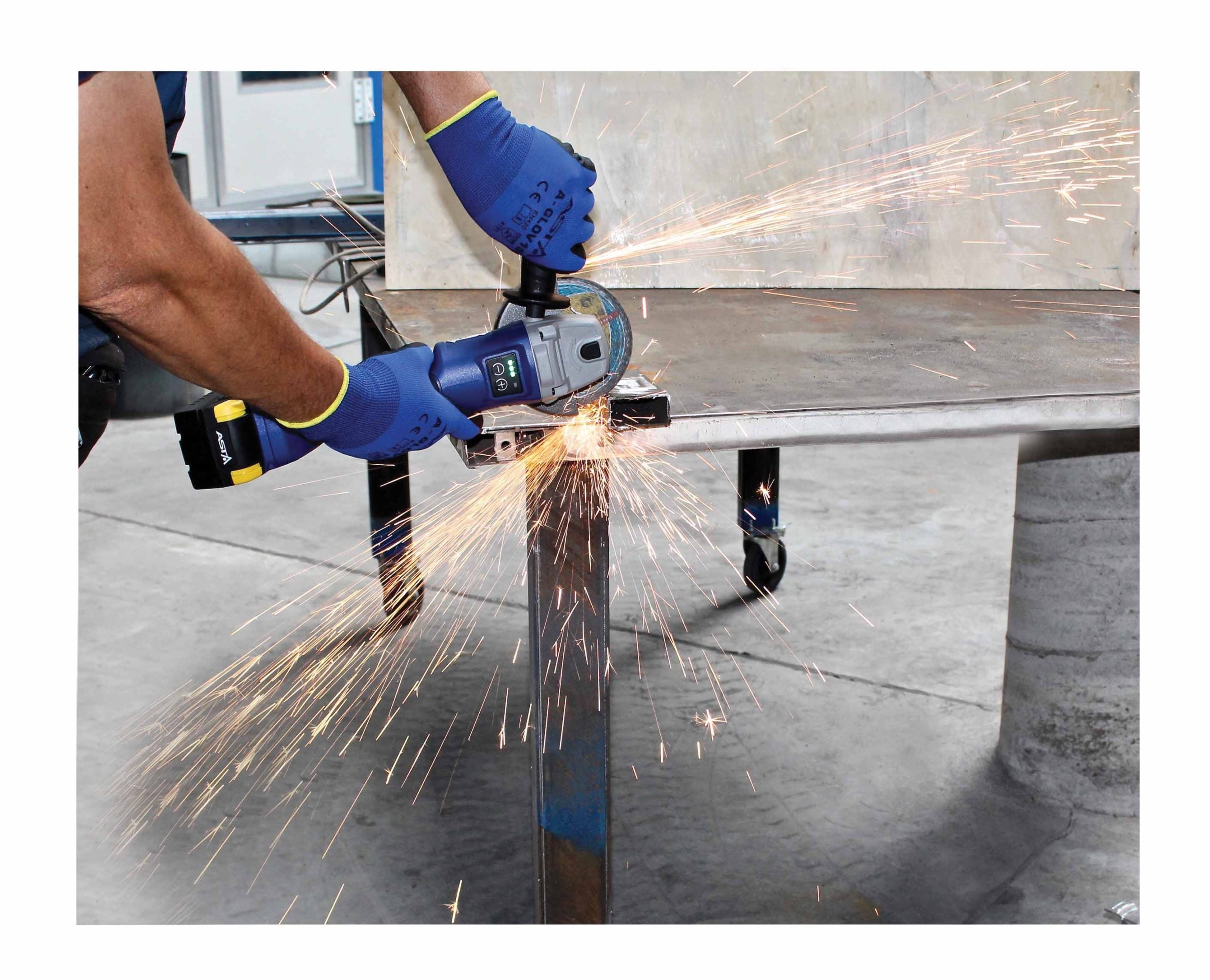 Ъглошлайф 3 в 1 с акумулатор 125 мм 18V 5.0AH