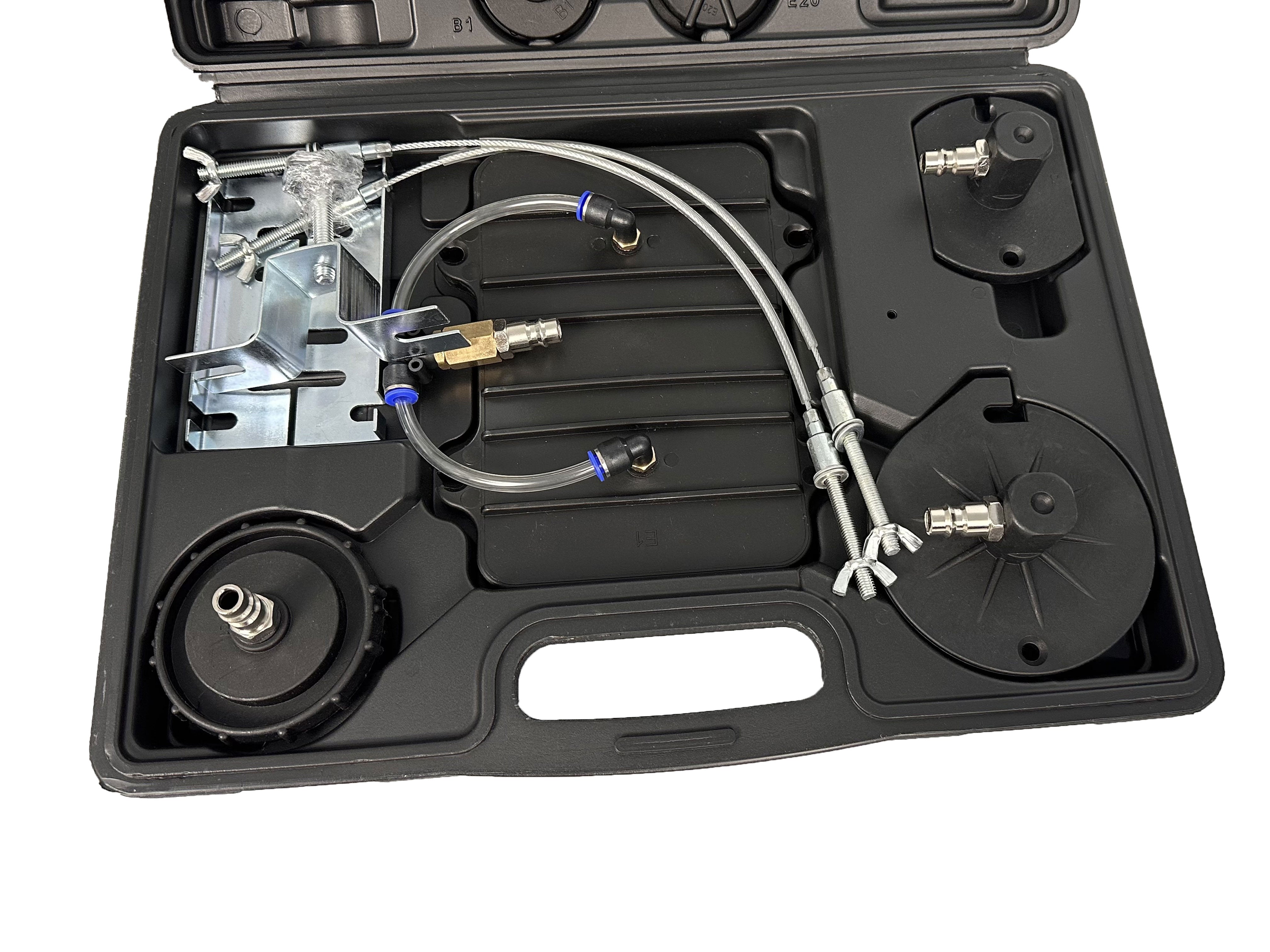 Универсално устройство за обезвъздушаване и смяна на спирачна течност с адаптери GEBO TOOLS