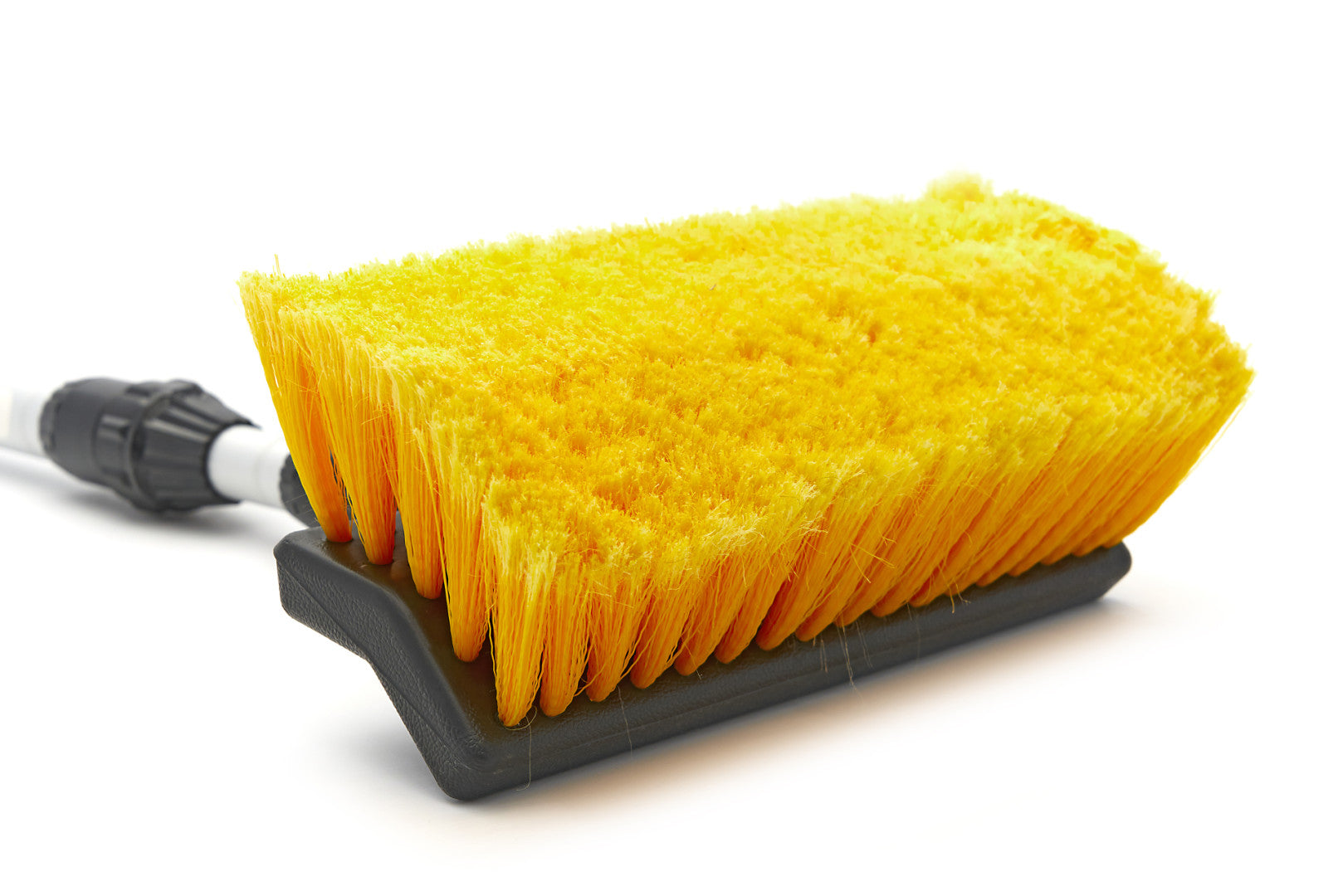 Телескопична четка за почистване с вода 3 м HBM