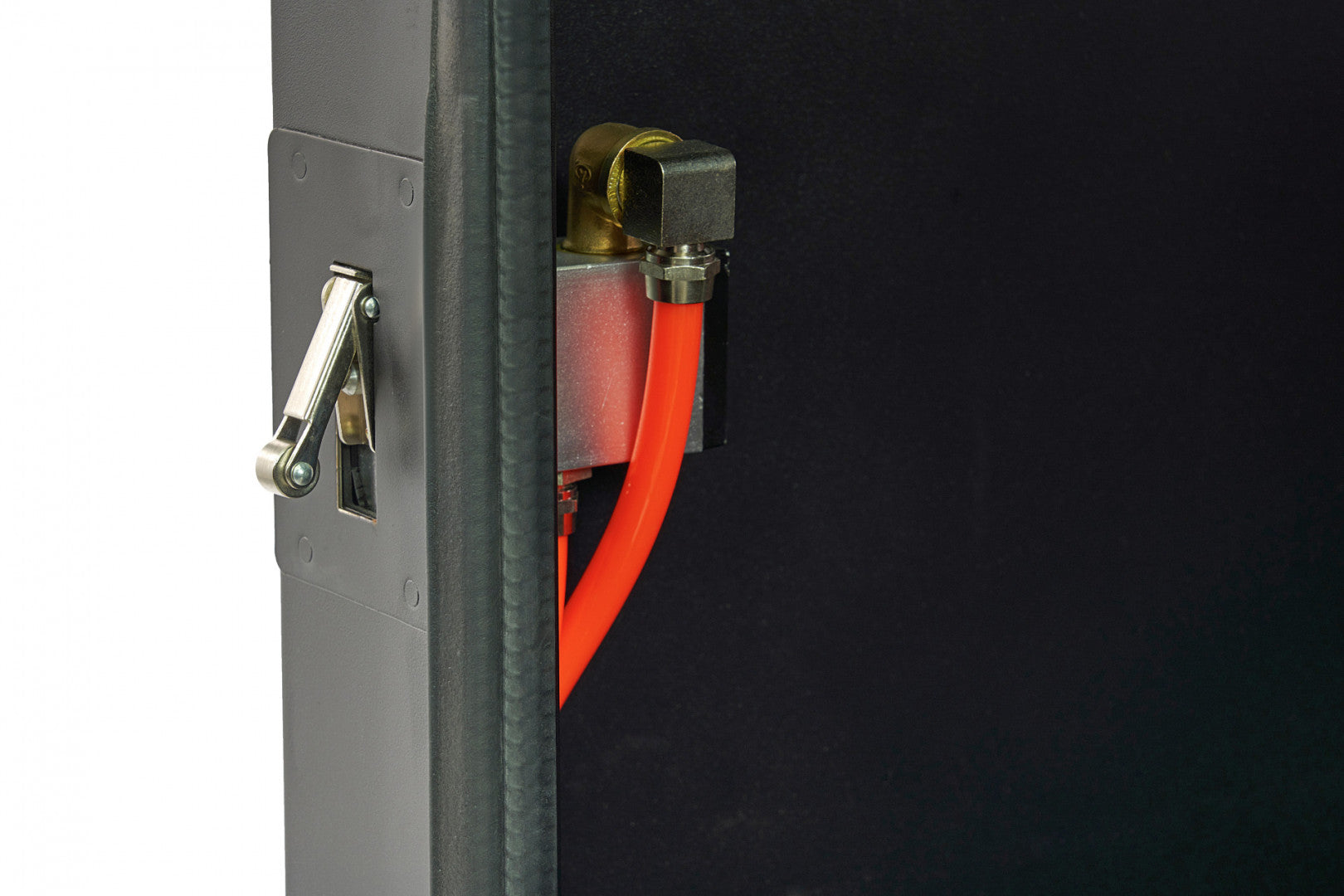 Кабина за пясъкоструене HBM 1200 л