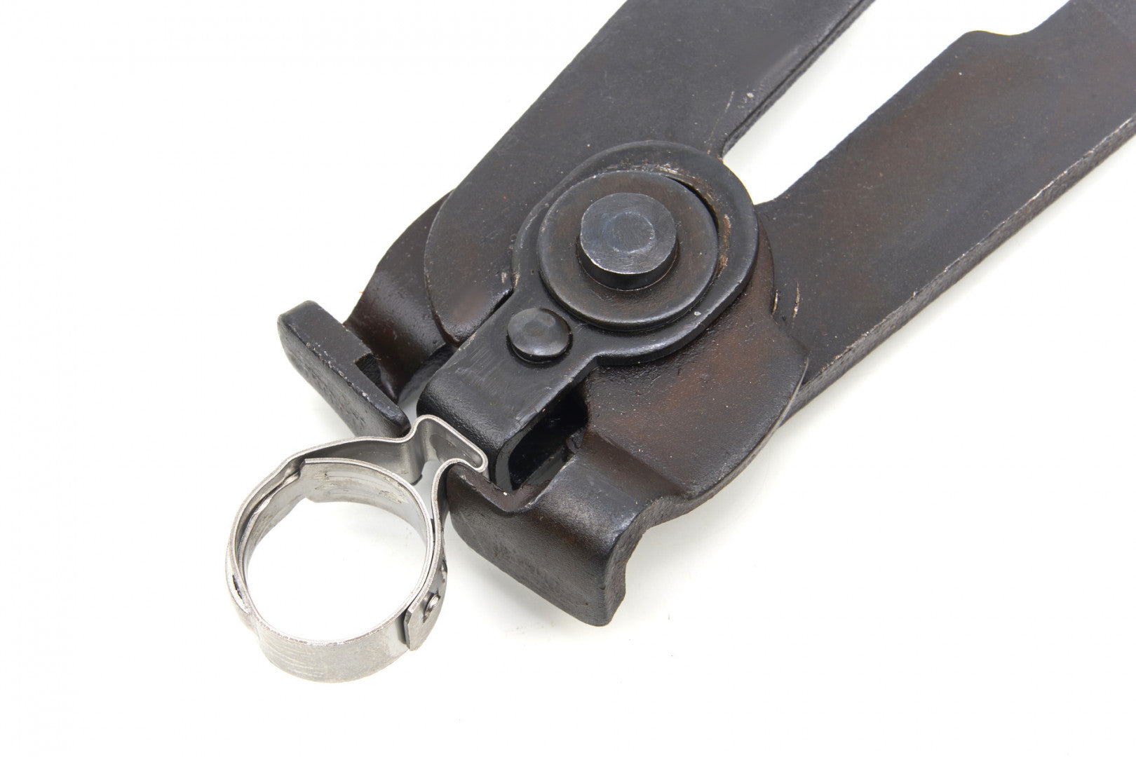 Кутия метални скоби с клещи за скоби, 202 части