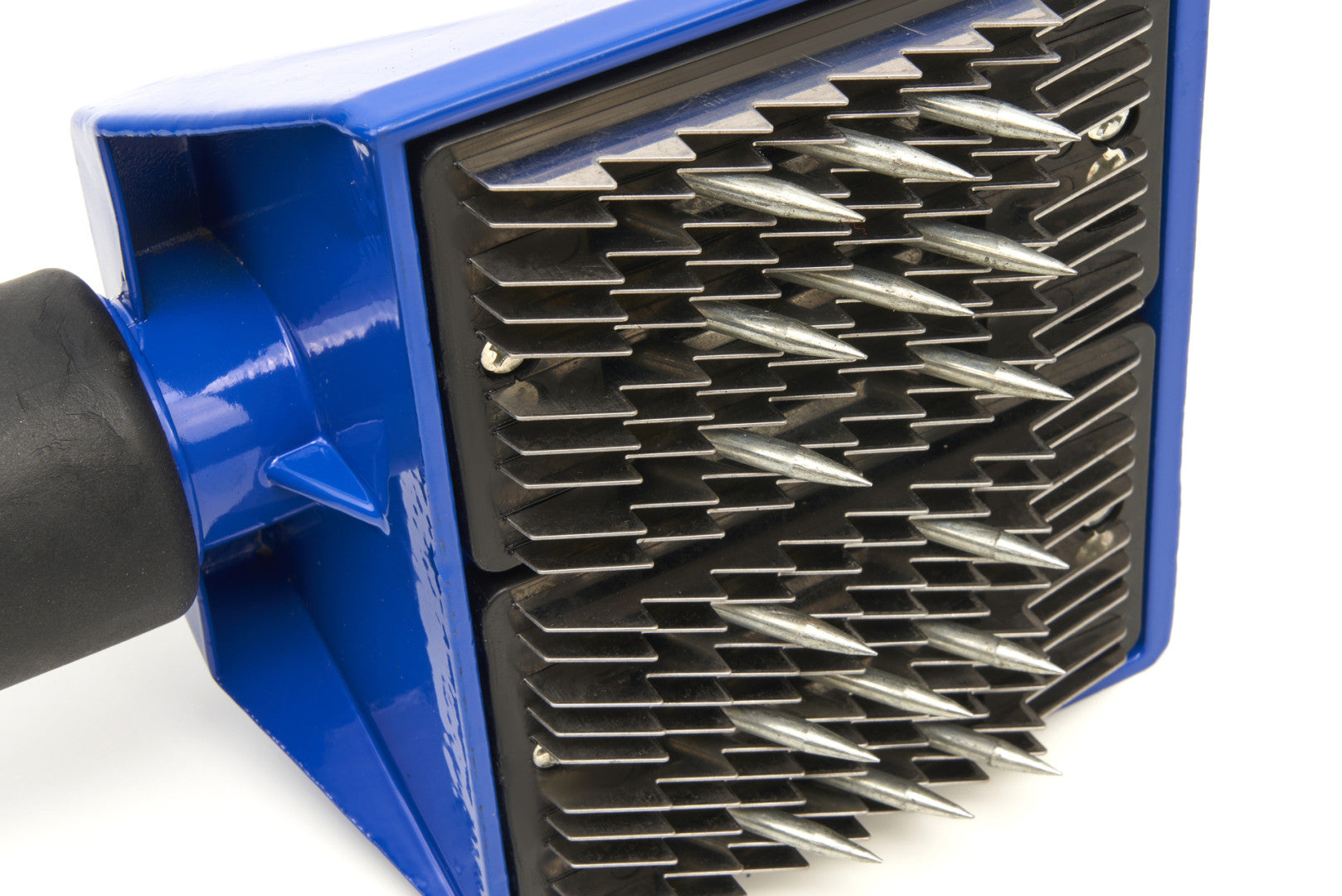 Регулируем обтегач за мокет - 7 позиции - 16 пина HBM