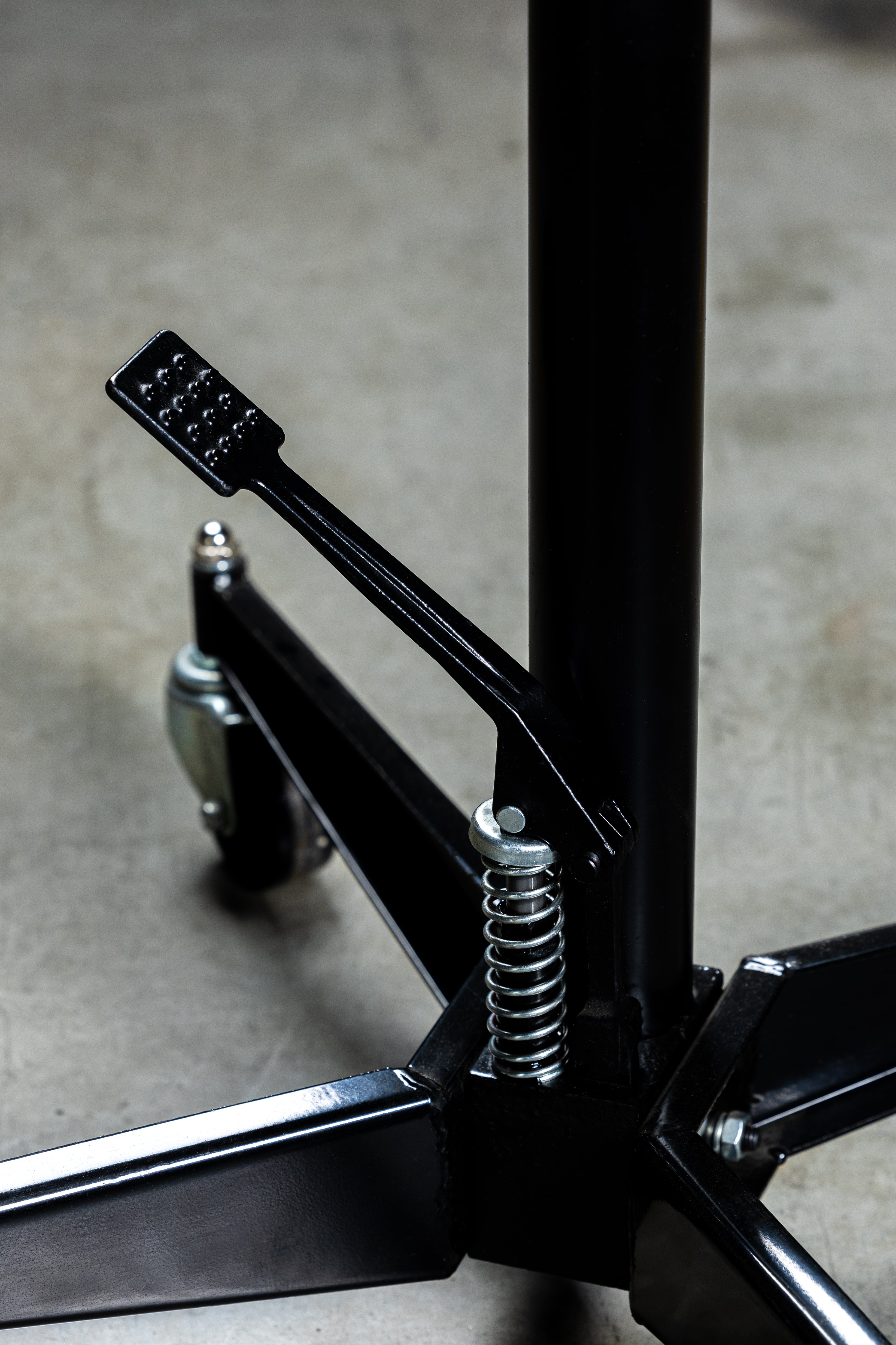 Мобилна хидравлична стойка за скоростни кутии и двигатели, 500кг