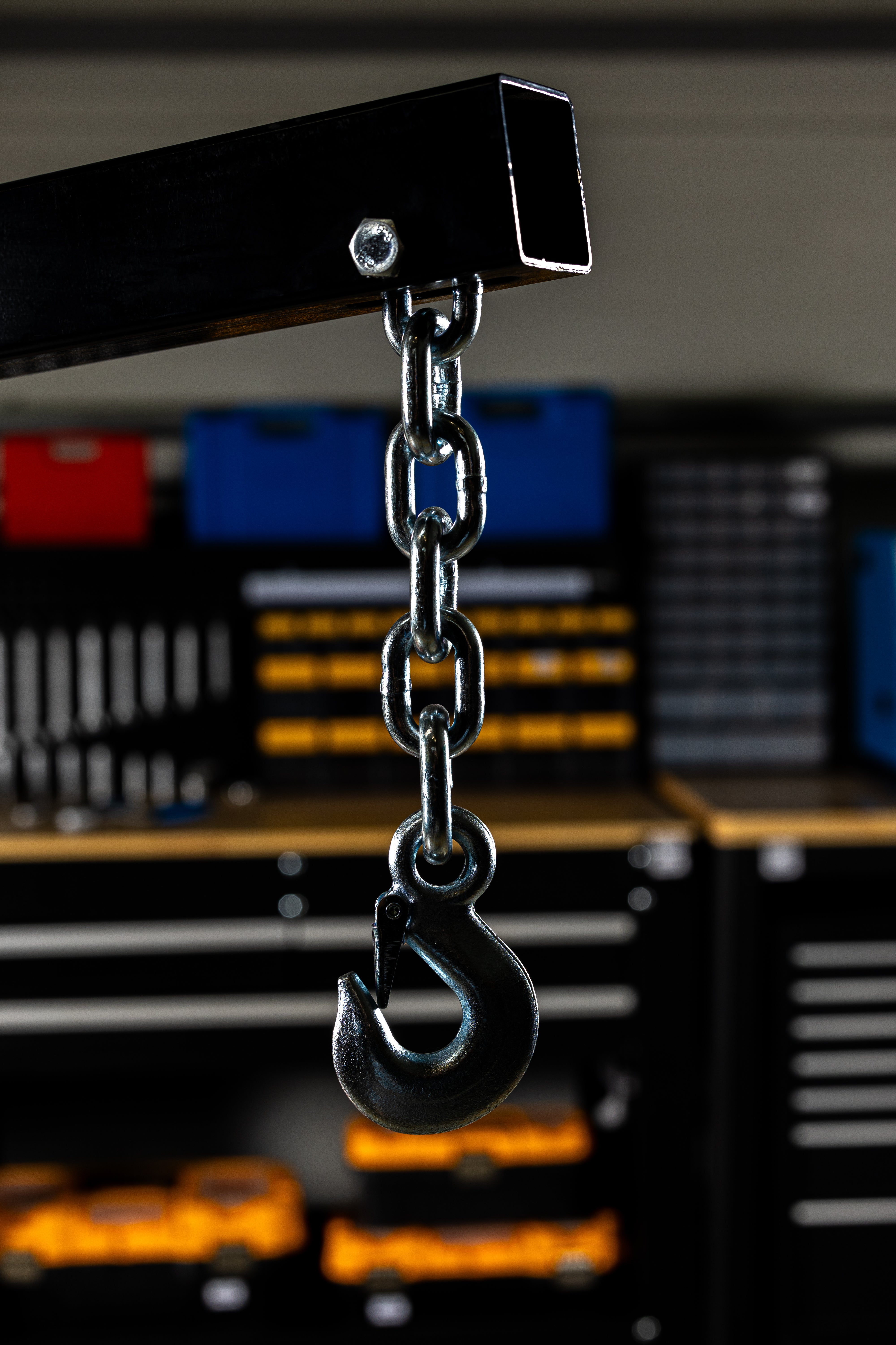 Хидравличен кран за двигатели тип "жираф" 2 т REDATS