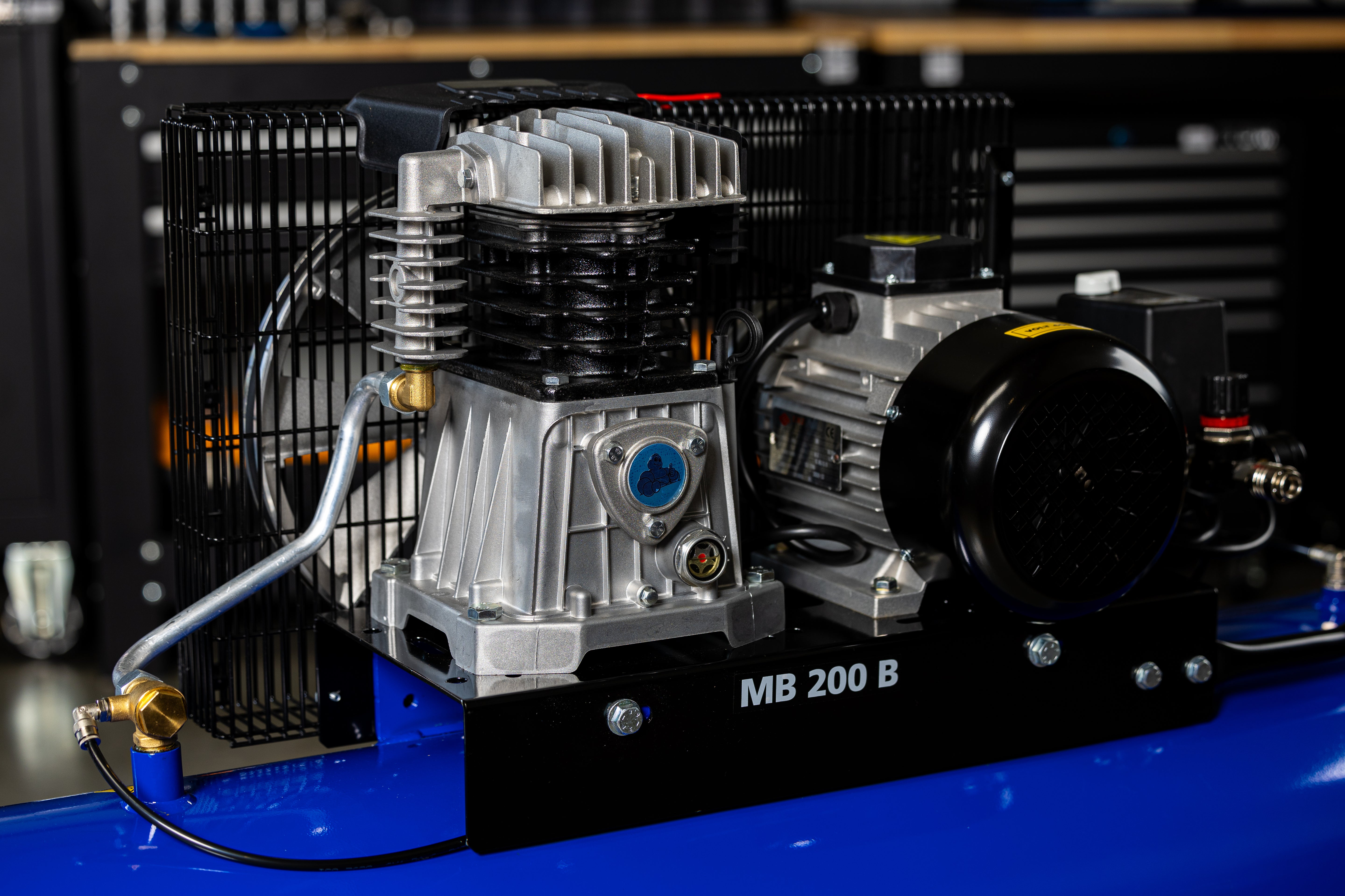 Въздушен компресор Michelin 200l 3СР 230V