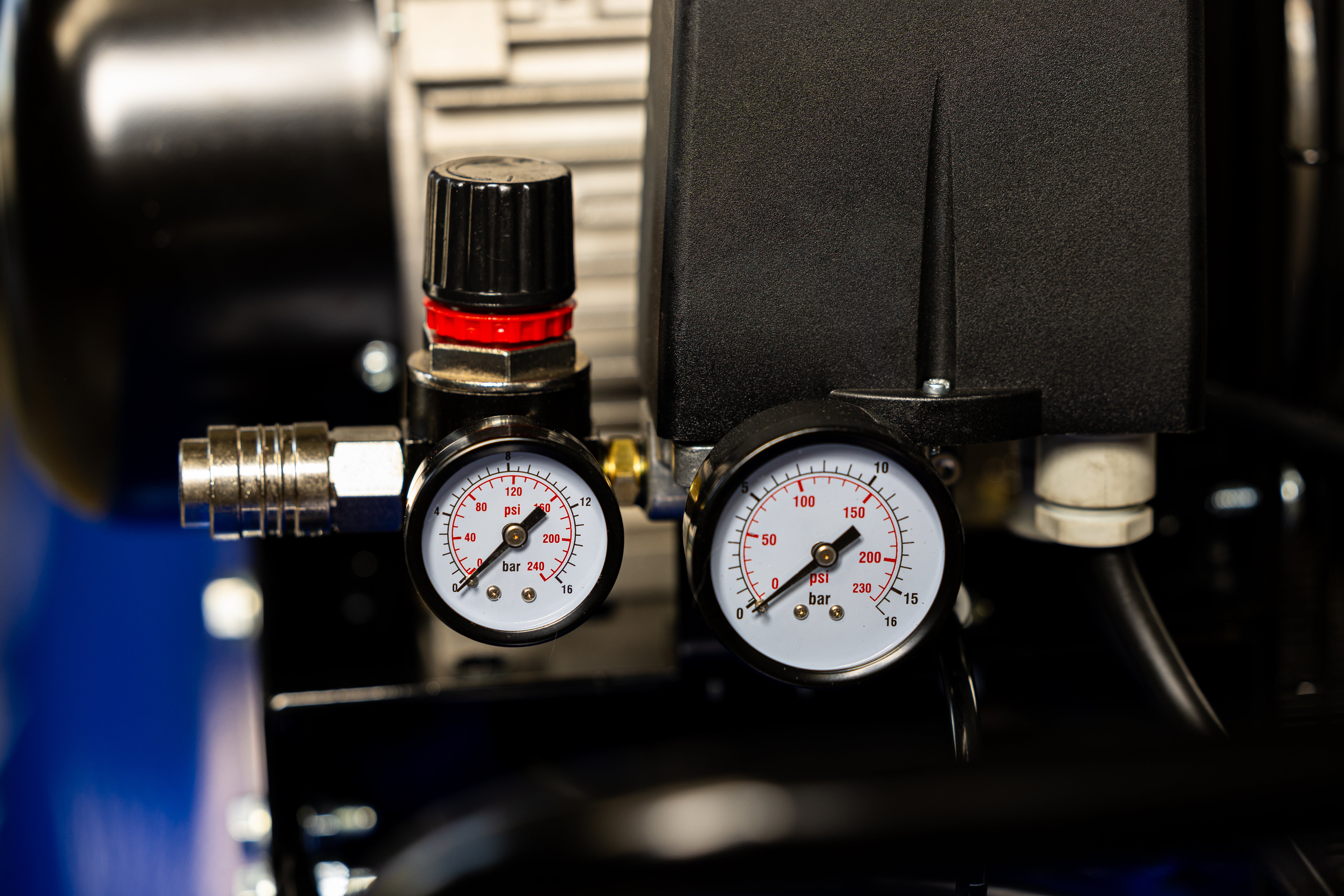 Въздушен компресор Michelin 200l 3СР 230V