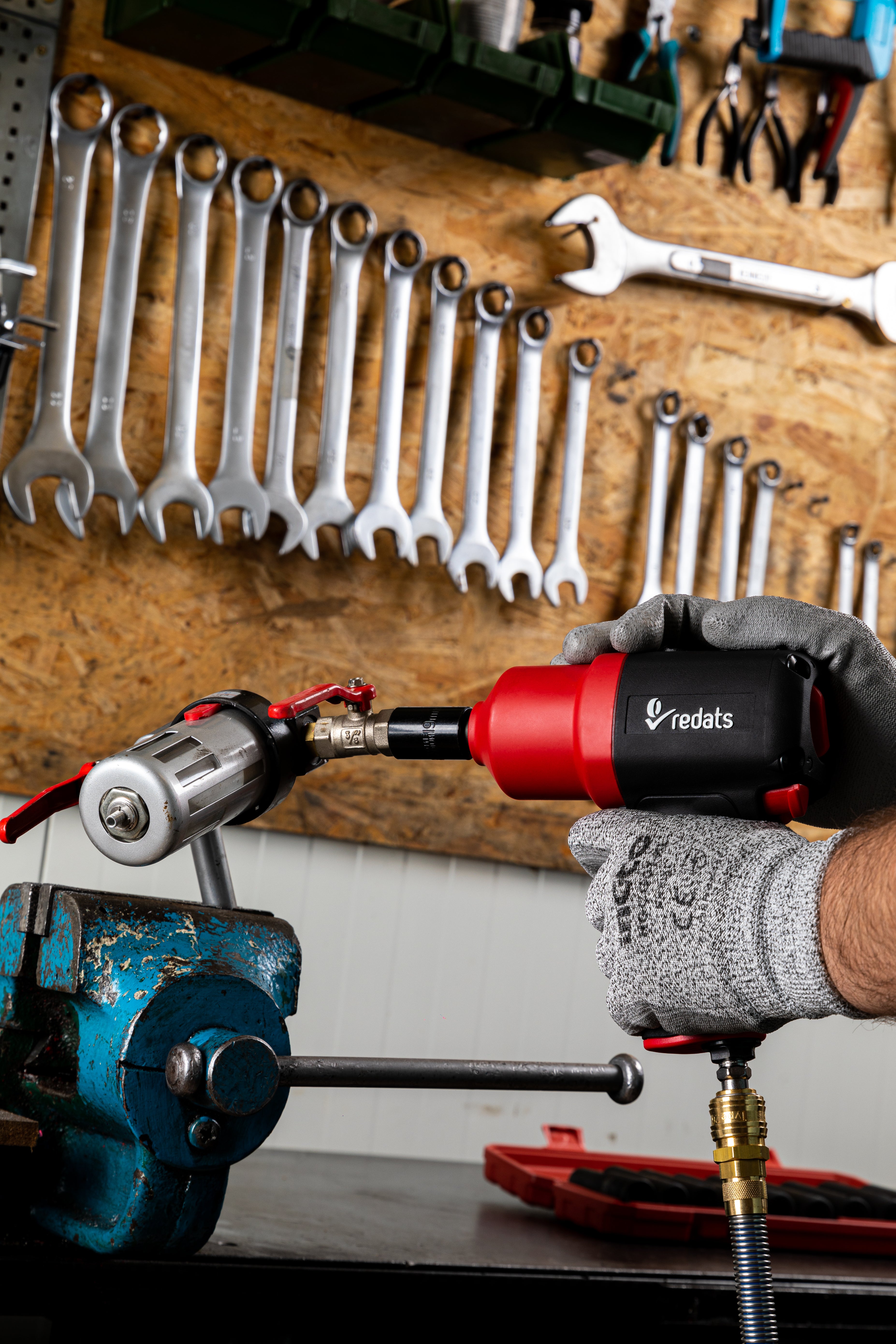 Пневматичен ударен гайковерт 1/2 1900NM REDATS