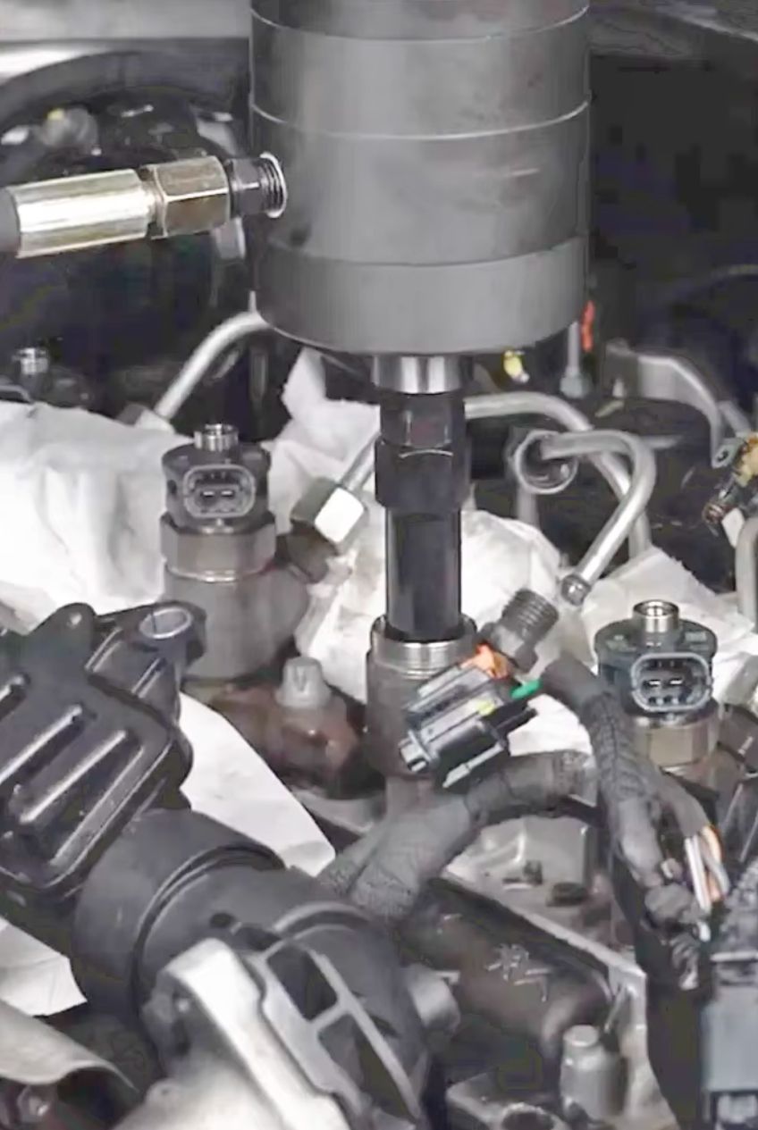 Комплект преса пневматичен екстрактор за инжектори 1000 NM 21 части BOSCH DELPHI DENSO SIEMENS