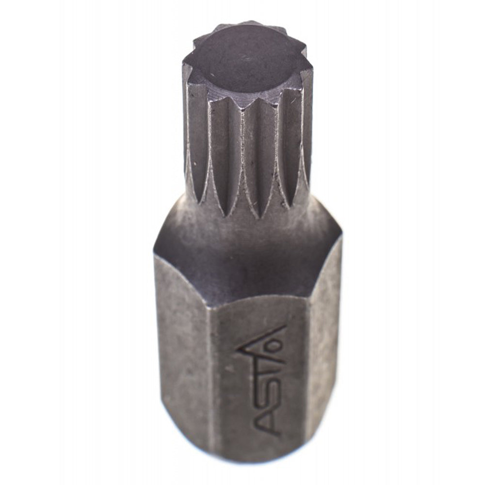 Къса вложка M8