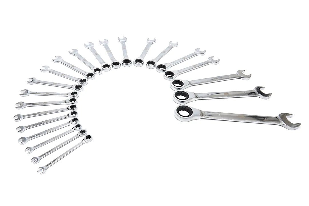 Комплект комбинирани ключове с тресчотка 6-32 мм 22 бр. HBM