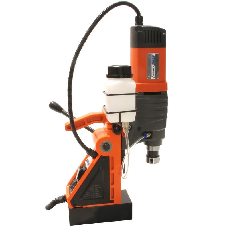 Магнитна бормашина 50 мм