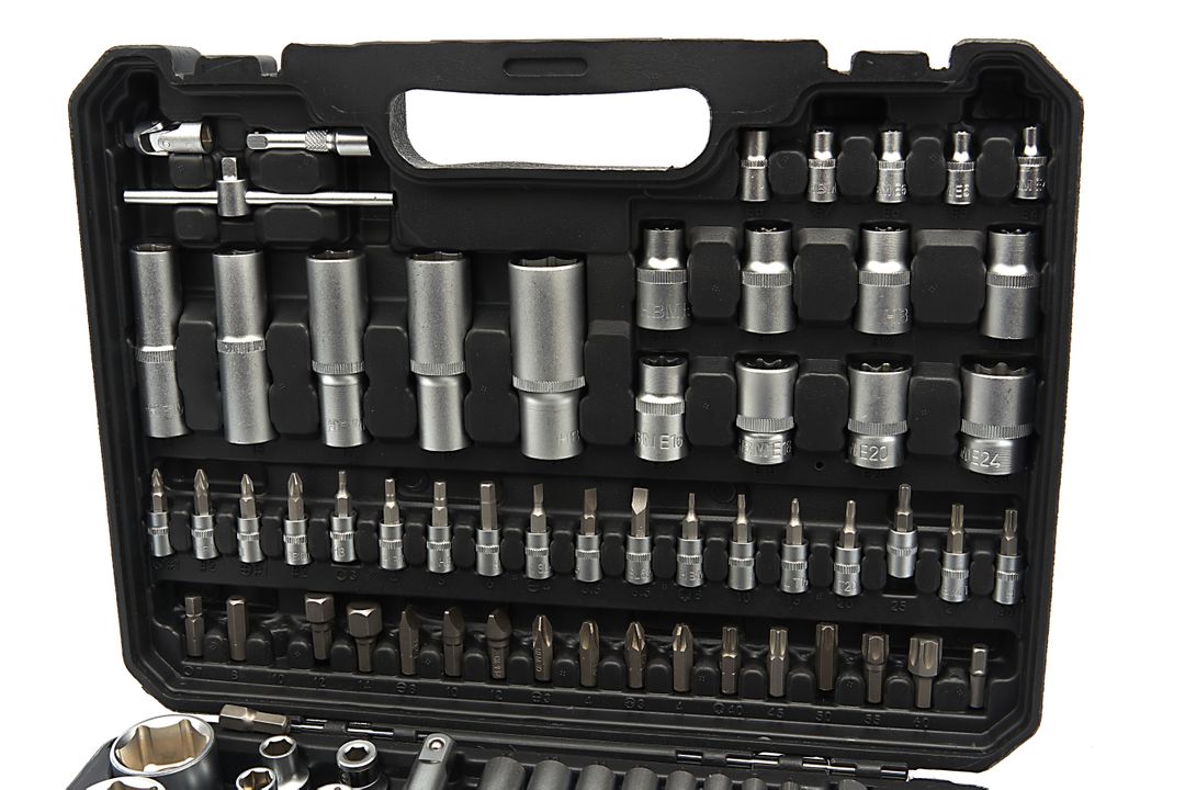 Комплект инструменти 1/4'' 1/2'' 108 бр. HBM MACHINES