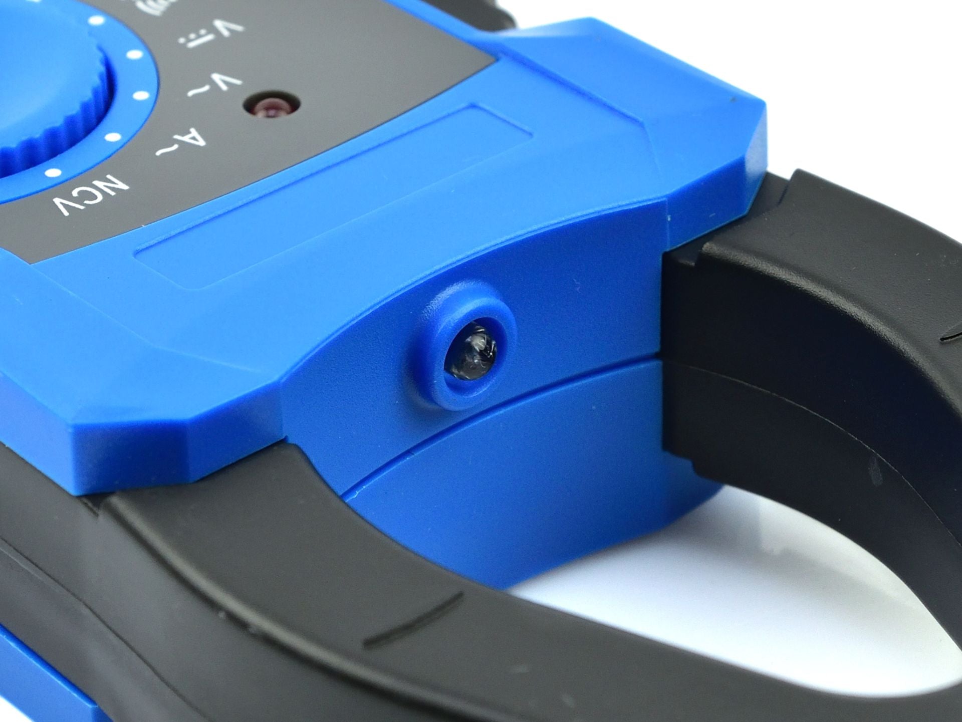 Цифров клампметър NCS GEKO