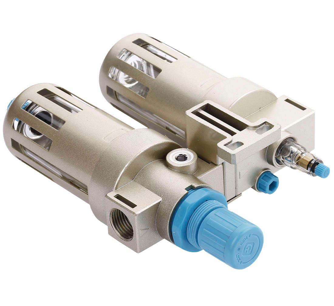 Сепаратор на вода и течности с регулатор на налягането 1/2 P-620