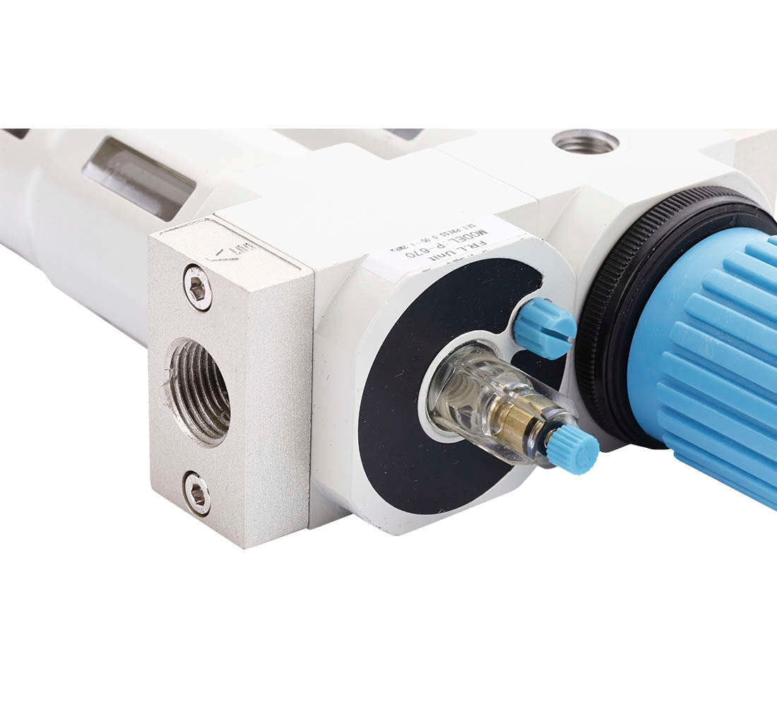 Пневматичен регулатор с двоен филтър 1/2’ P-670 PRO MIDI