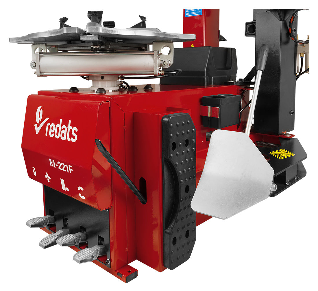 Машина за монтаж-демонтаж на гуми с автоматично рамо RUNFLAT 24” 220V REDATS