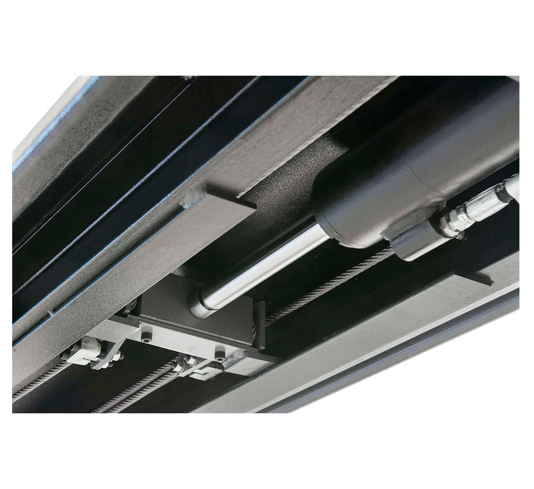 Подемник с 4 колони - 4 т 380V, ръчно отблокиране