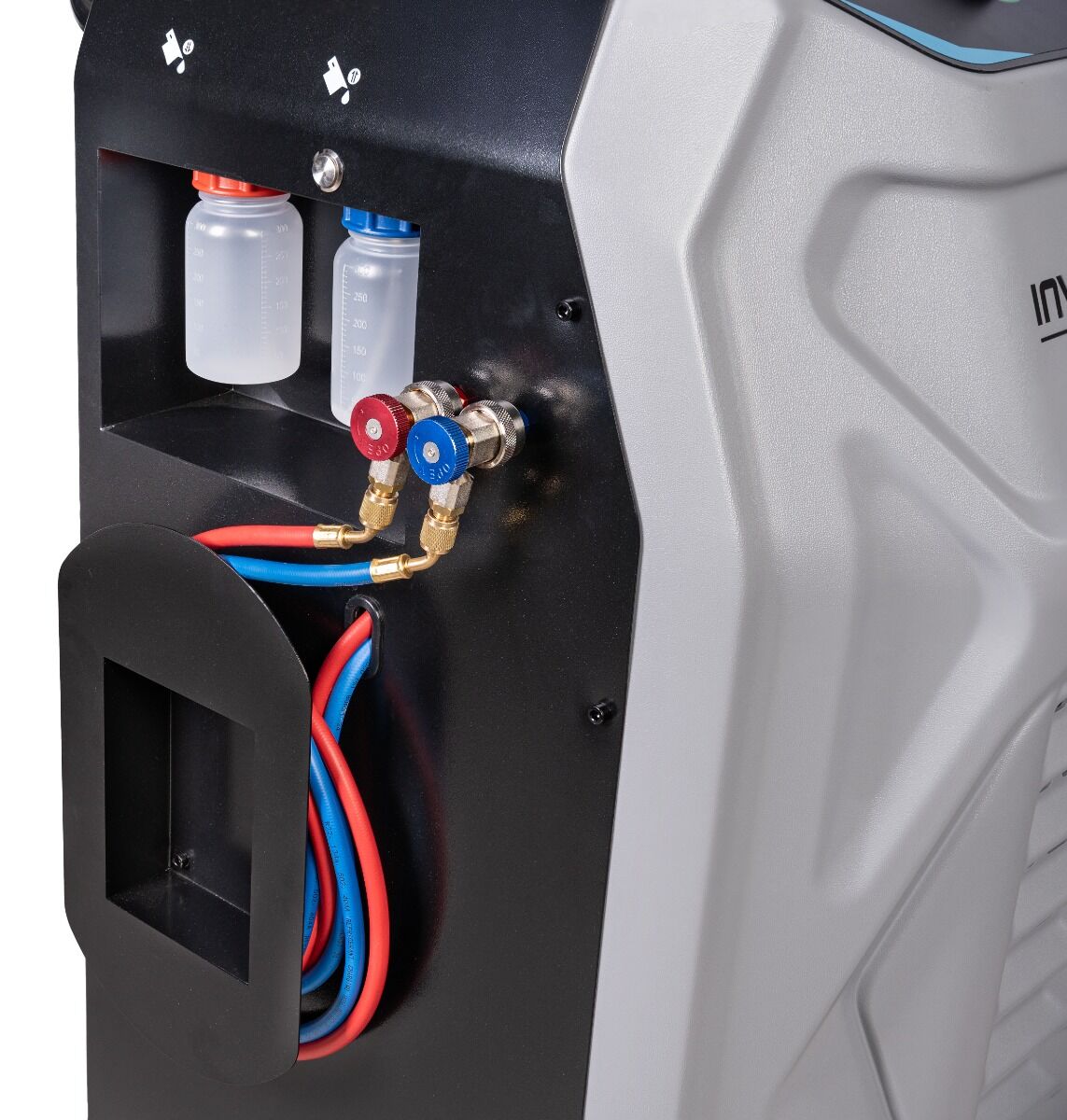 Полуавтоматична станция за зареждане на климатици с фреон R134a