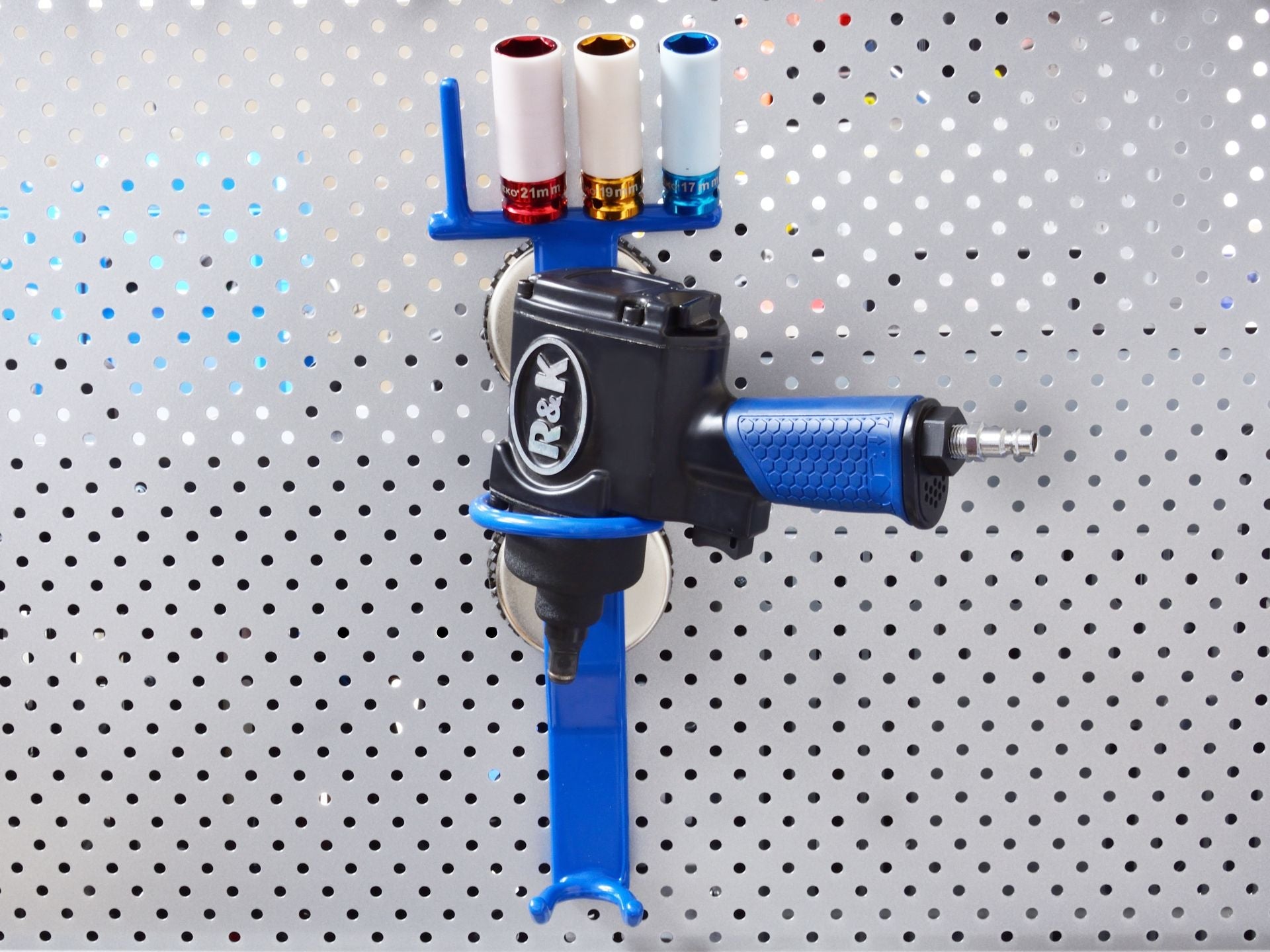 Магнитна метална стойка за гайковерт