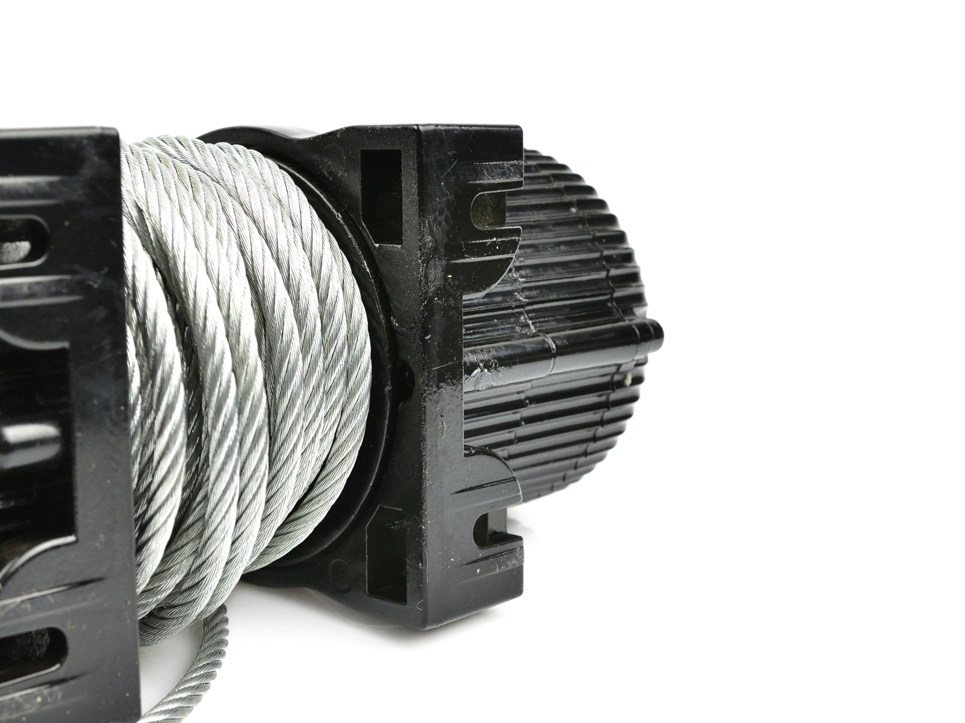 Електрическа лебедка 12V с дистанционно wireless - 4500LB / 2041KG