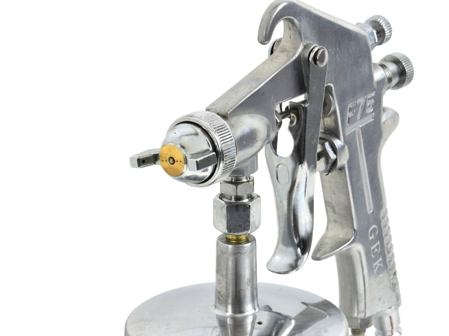 Пистолет за боядисване 1.5 мм с резервоар 750 мл, GEKO