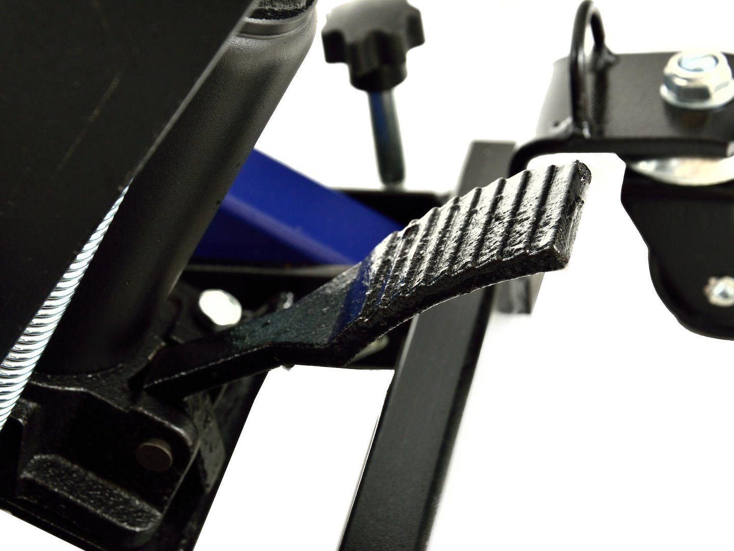 Професионален хидравличен крик за ATV мотоциклети, 680 кг GEKO