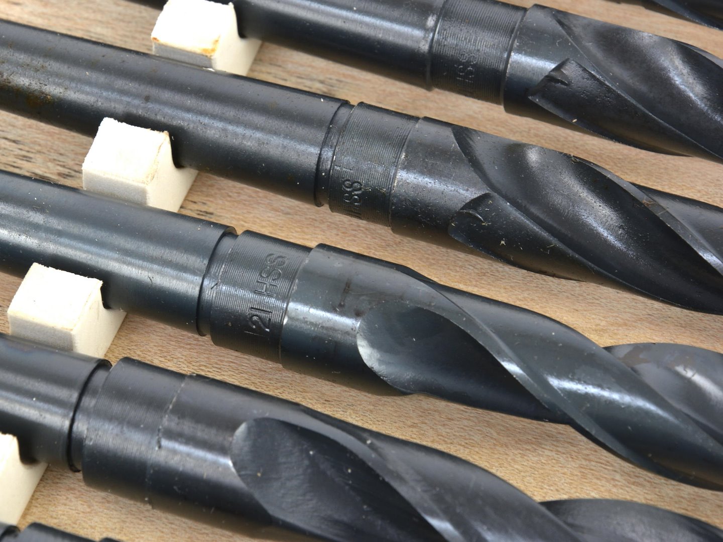 Комплект 10 морзови свредла МК2 за метал, 14,5–23 мм – HSS, конусна дръжка B16