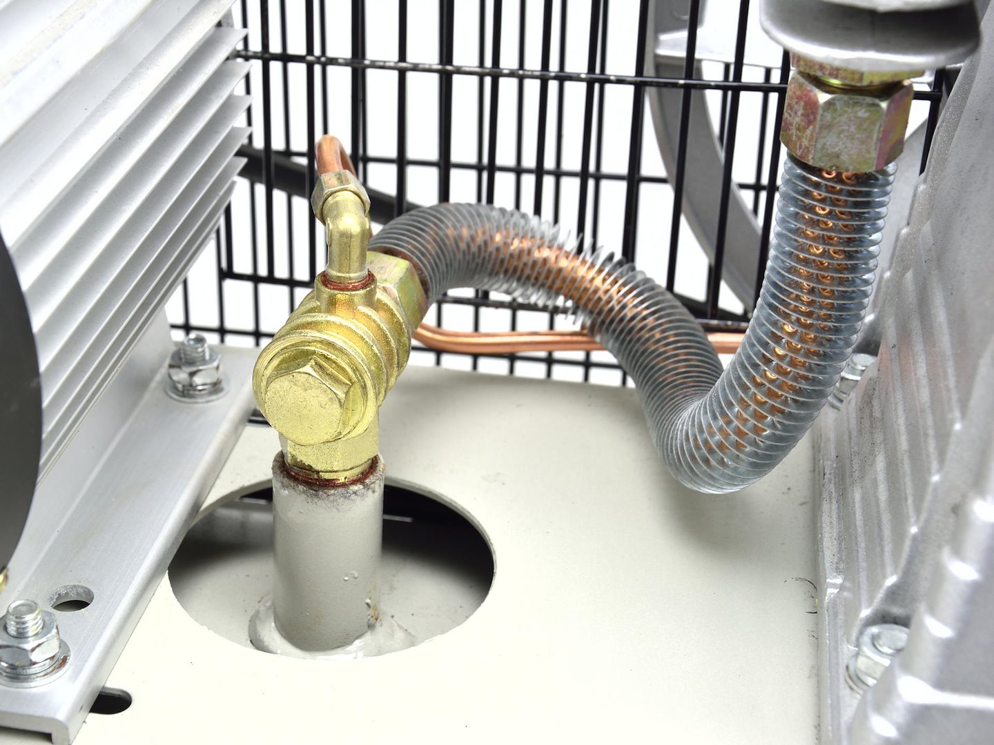 Въздушен компресор 100 л 390 л/мин. 220V GEKO