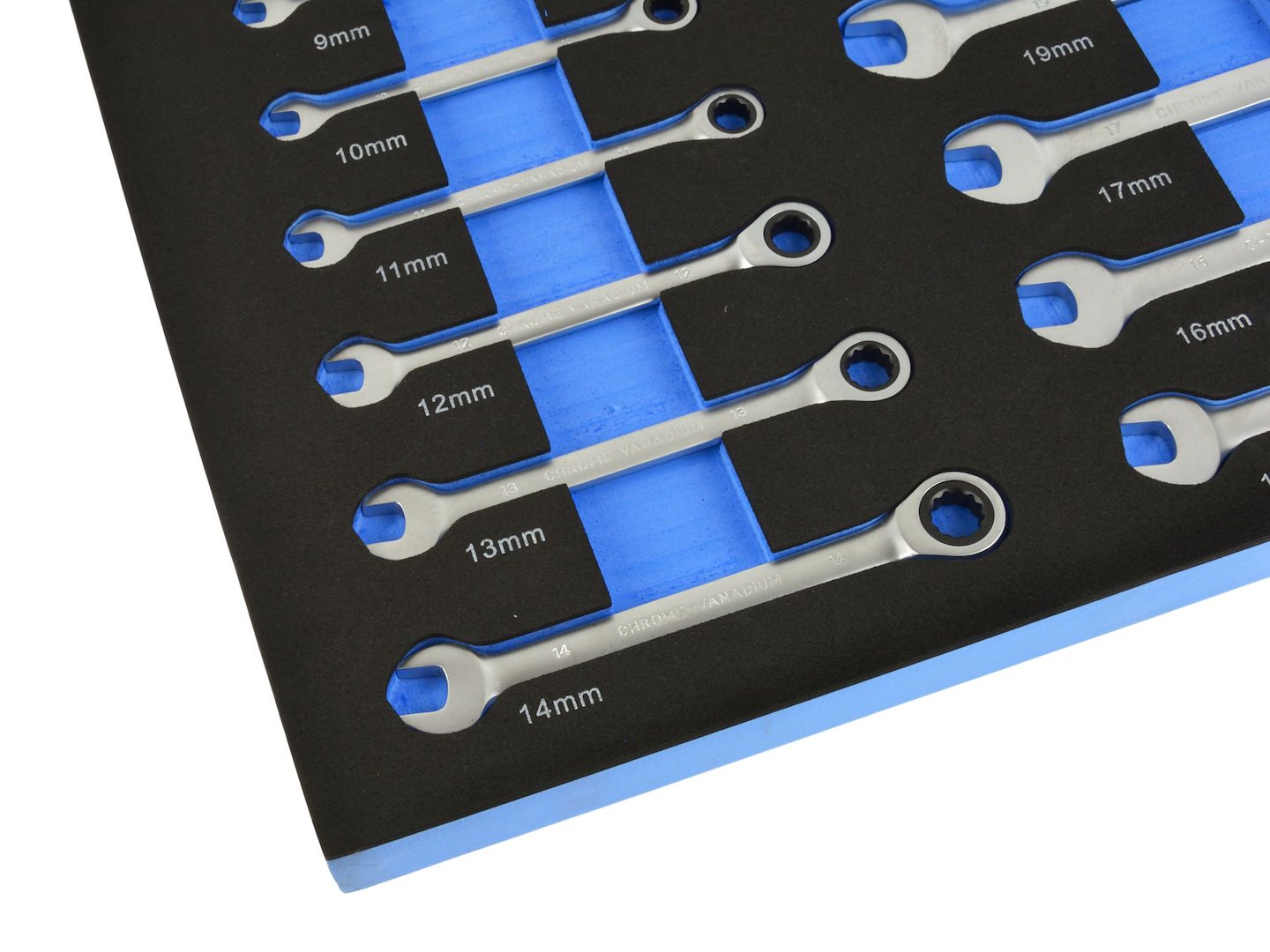 Модул за шкаф с комбинирани ключове с тресчотка 8-22 мм 13 бр. GEKO