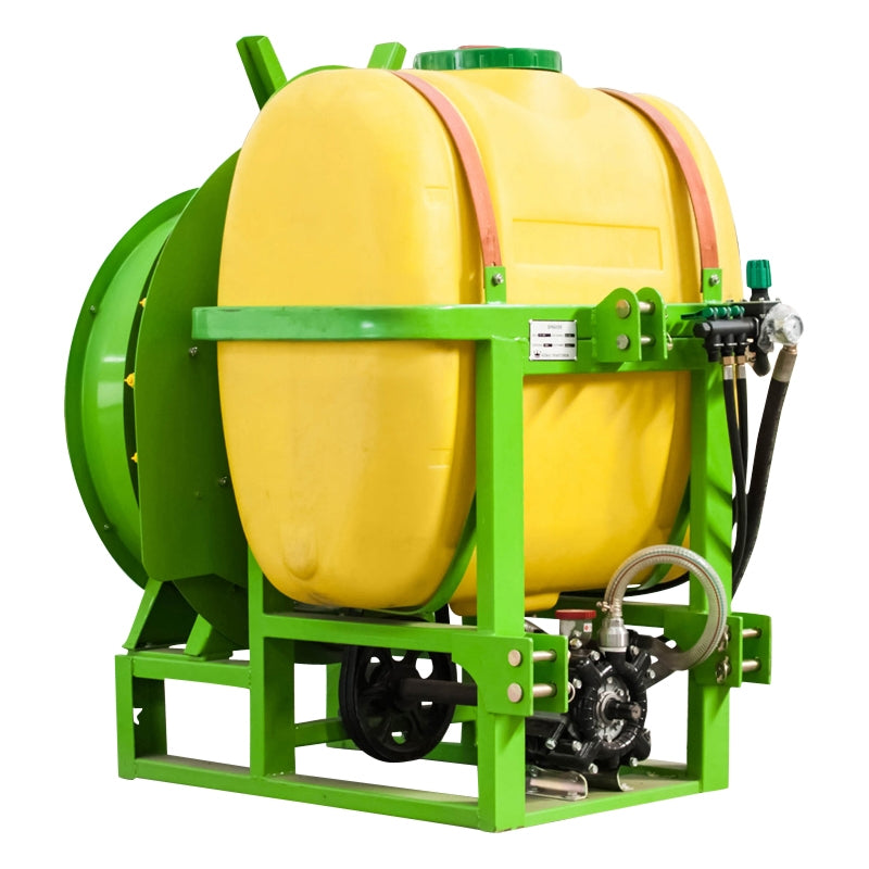 Разпръсквач на торове FLS600 от неръждаема стомана с управление в кабината и включен карданен вал