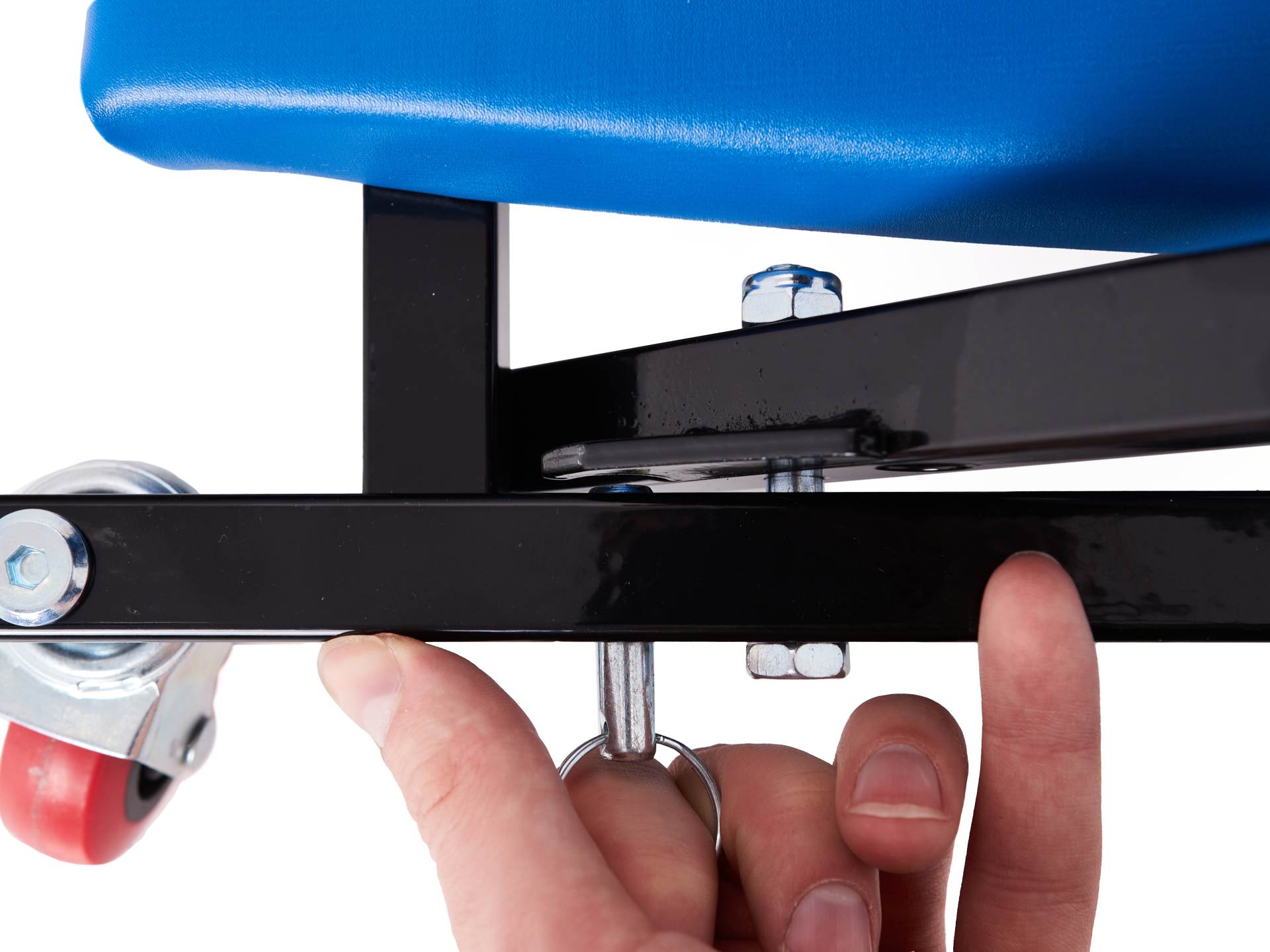 Мобилен стол лежанка 2 в 1 за автосервизи GEKO