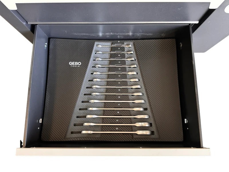 Професионален шкаф с инструменти с 7 чекмеджета, 7 карбонови модула и 262 части GEBO TOOLS